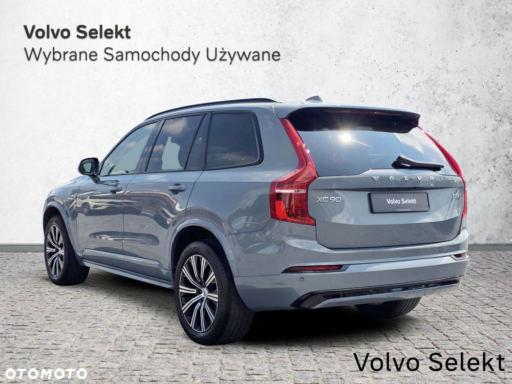 Volvo XC 90 - 8