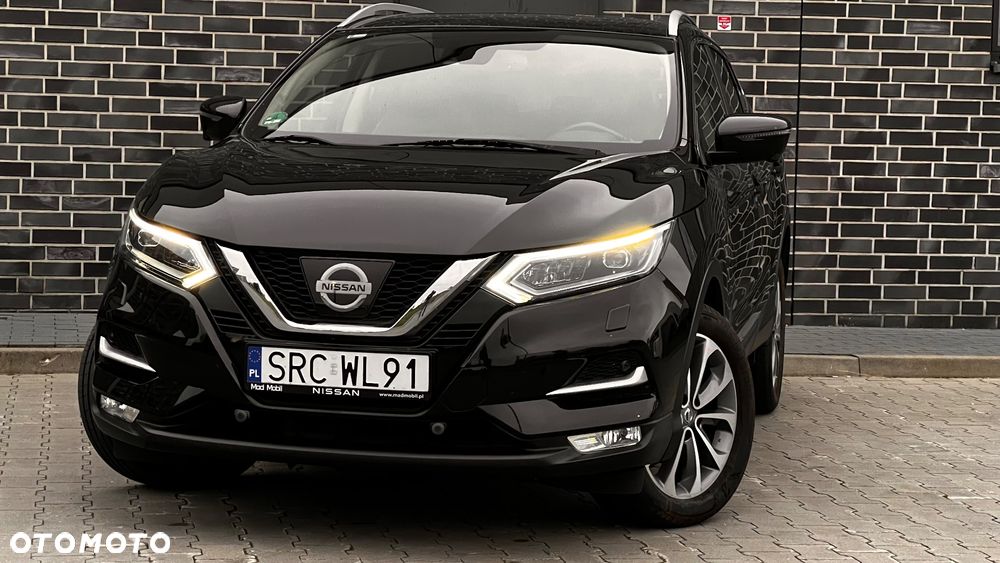 Nissan Qashqai 1.6 DIG-T Tekna - 1