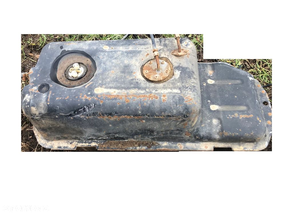 Zbiornik paliwa bak Land Rover Defender 90 Tdi - 1