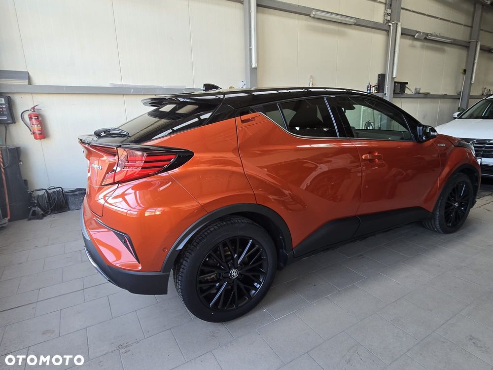 Toyota C-HR - 4