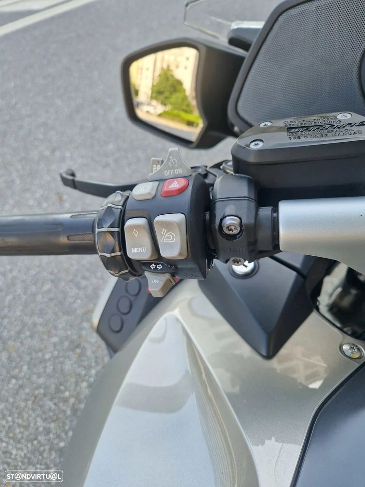 BMW R 1200 RT R1200RT LC - 4