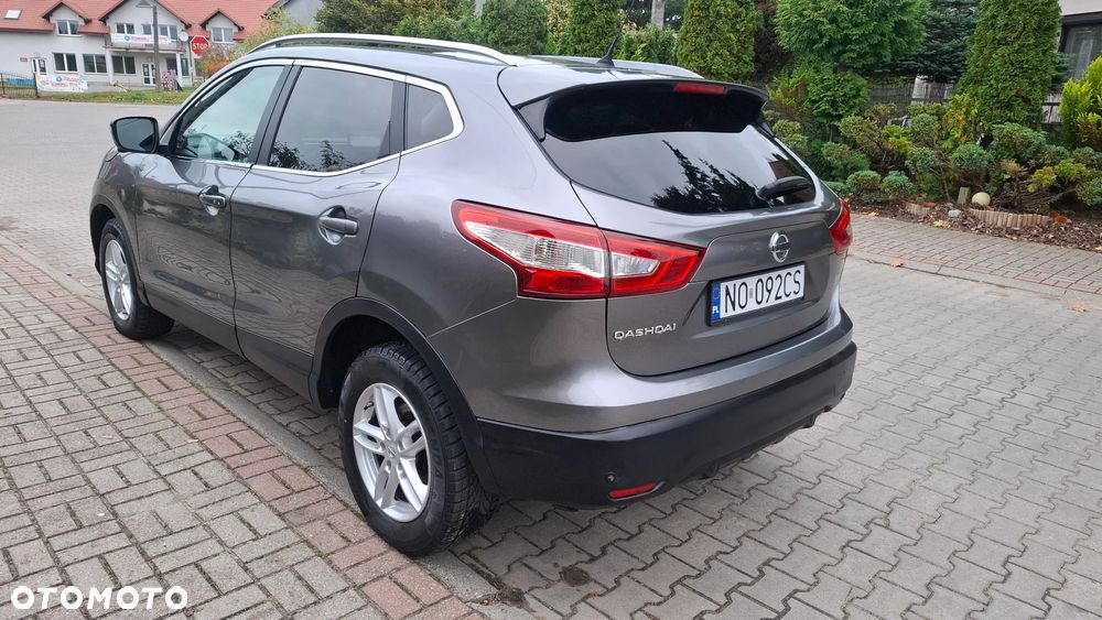 Nissan Qashqai 2015 photo 4