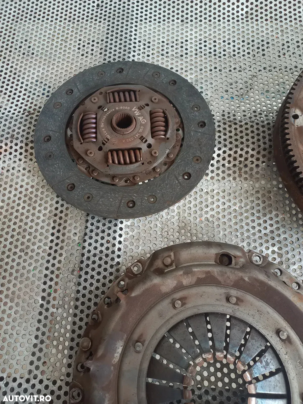 Kit Ambreiaj Volanta Masa Simpla Vw Seat Skoda Audi 1.6 Tdi 6+1 Trepte Euro 5 Motor CAY A3 Golf 6 J - 4