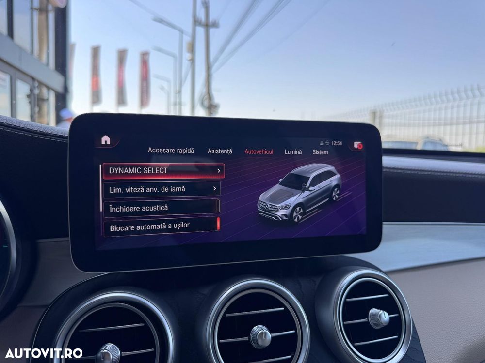 Mercedes-Benz GLC - 25