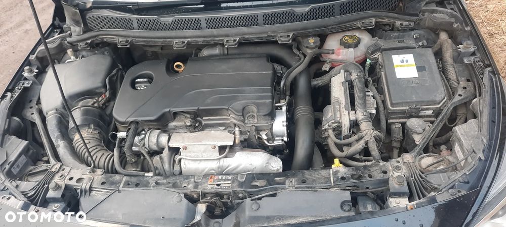 Opel Astra 1.4 T Elite - 31
