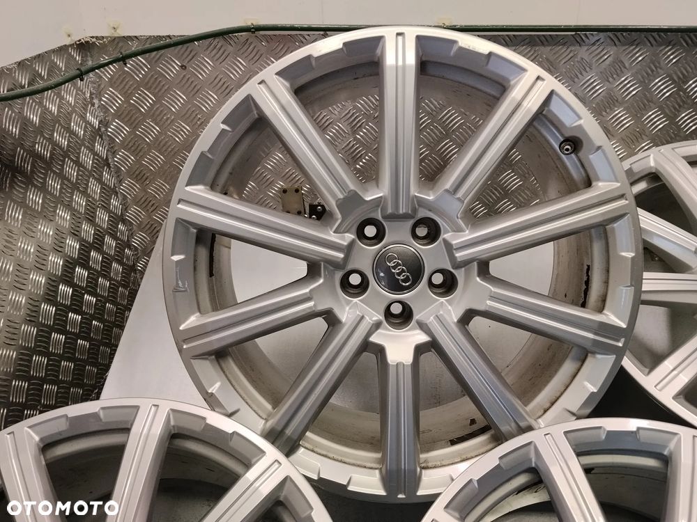 Felgi Audi Q7 SQ7 A4 A6 A7 A8 Q5 9Jx20 et33 5x112 - 10