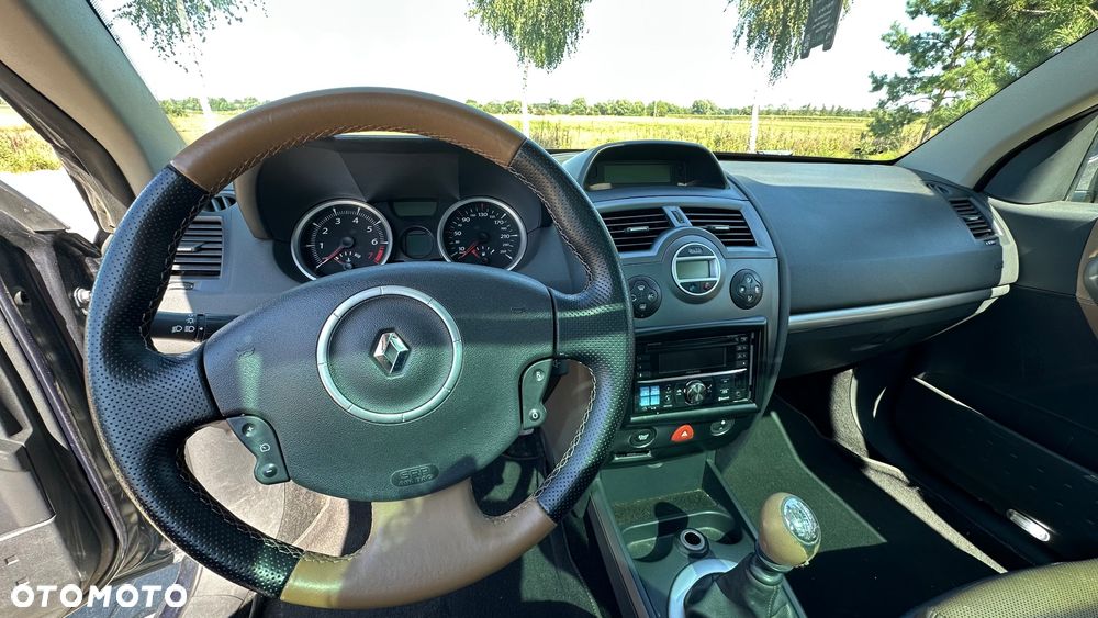 Renault Megane - 8