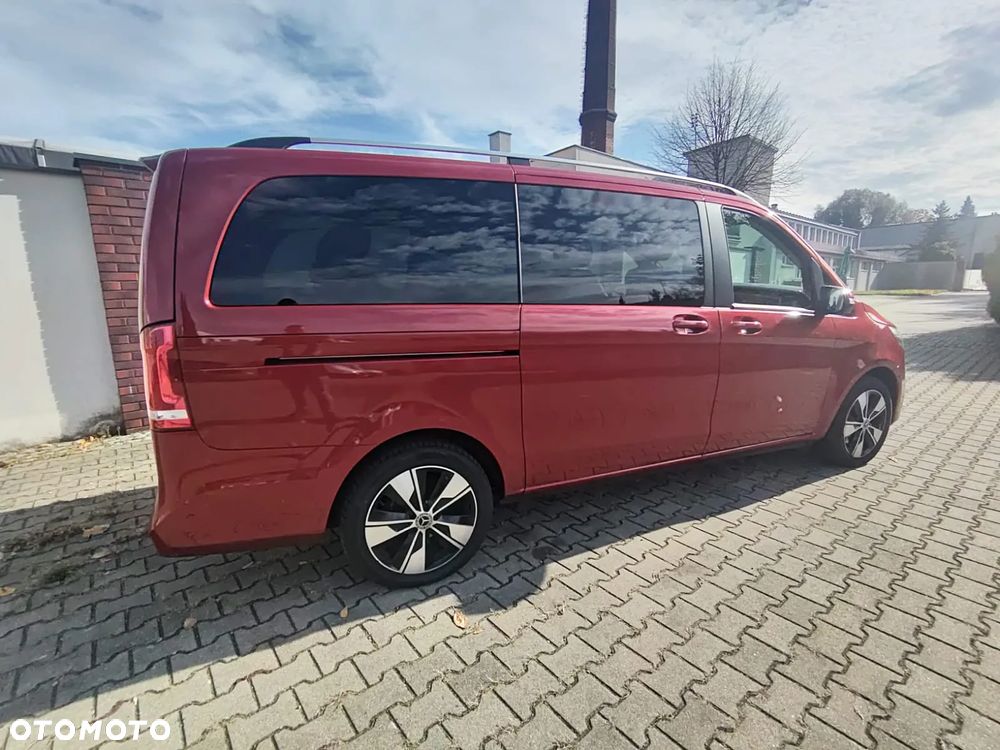 Mercedes-Benz Klasa V 300 d 4-Matic 9G-Tronic - 2