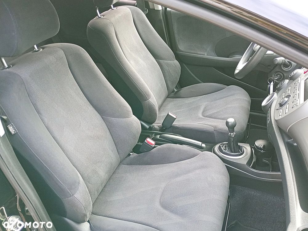 Honda Jazz 1.4 i-VTEC Comfort - 23