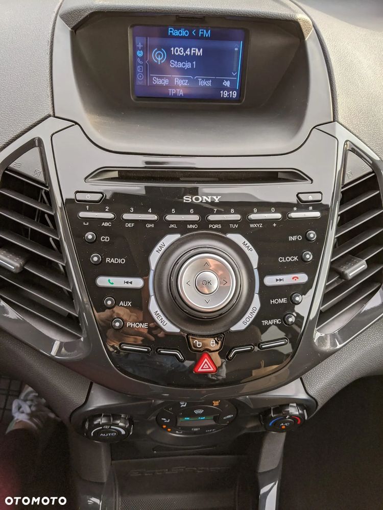 Ford EcoSport 1.0 EcoBoost TITANIUM - 10