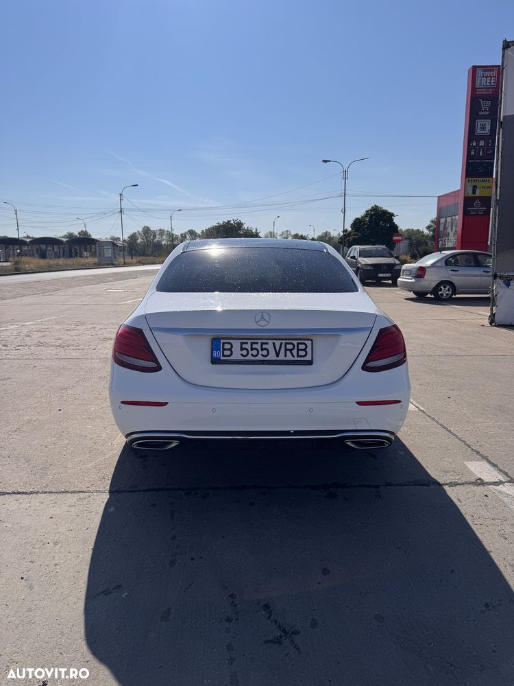 Mercedes-Benz E 220 d Aut. - 3