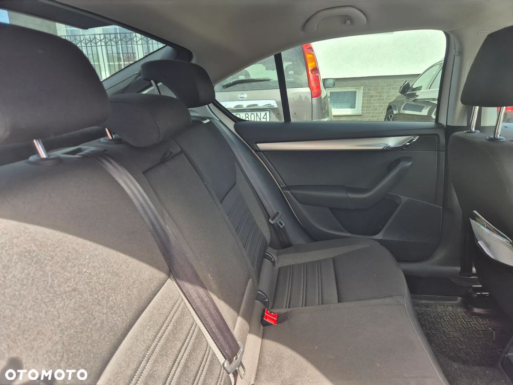 Skoda Octavia 1.5 TSI ACT Ambition - 12