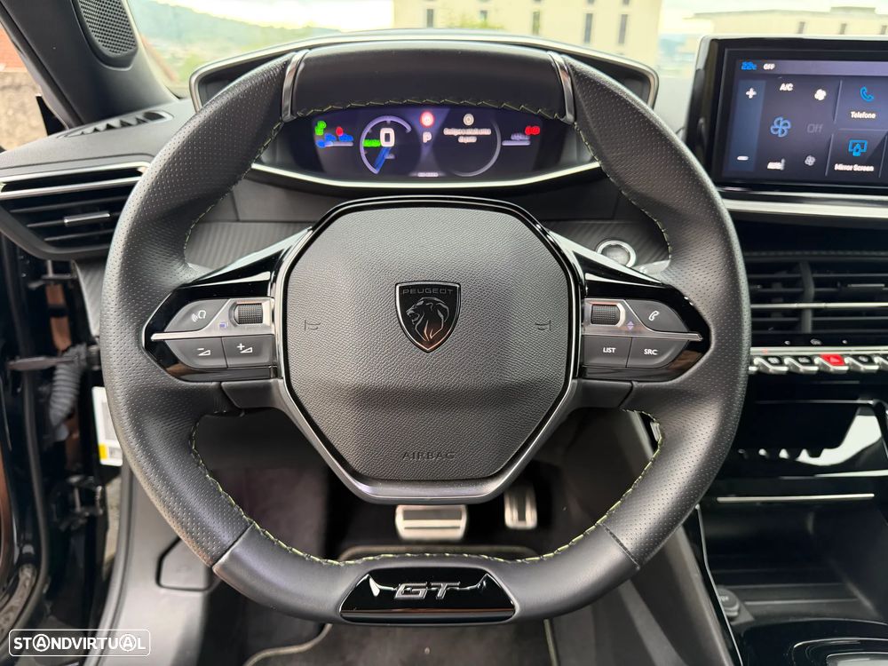 Peugeot e-2008 54 kWh GT - 8