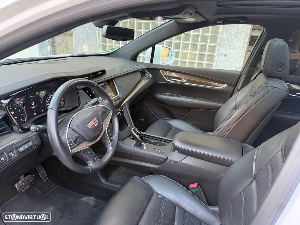 Cadillac XT5 - 9