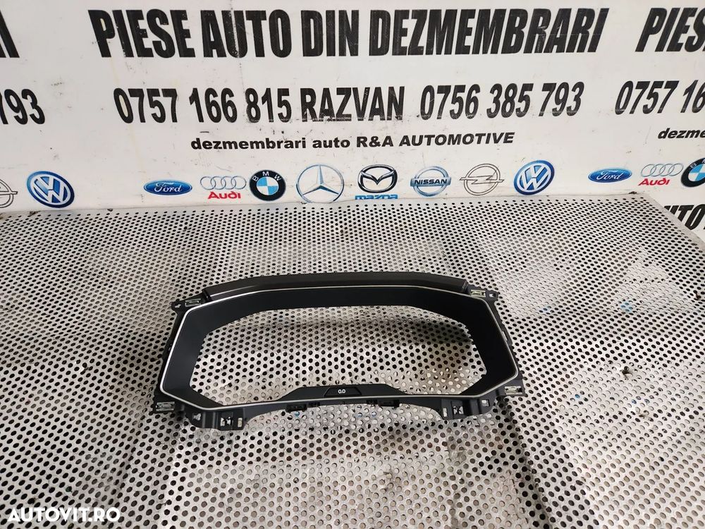 Ornament Rama Ceasuri Bord Vw T-Roc Dezmembrez Vw T-Roc - Dezmembrari Arad - 1