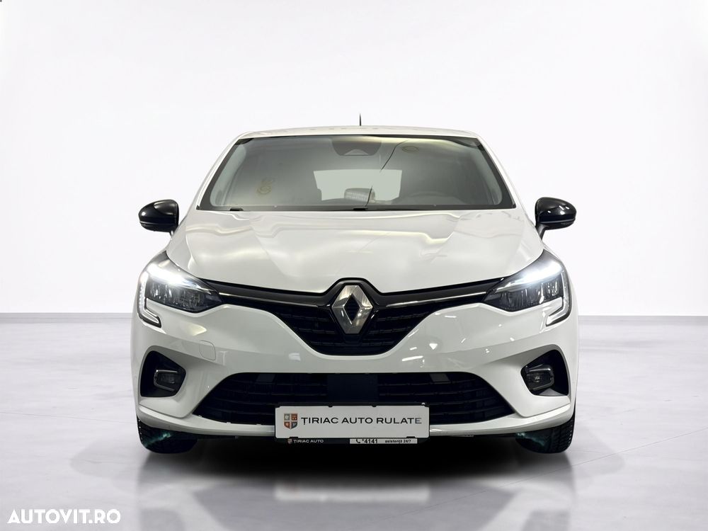Renault Clio - 9