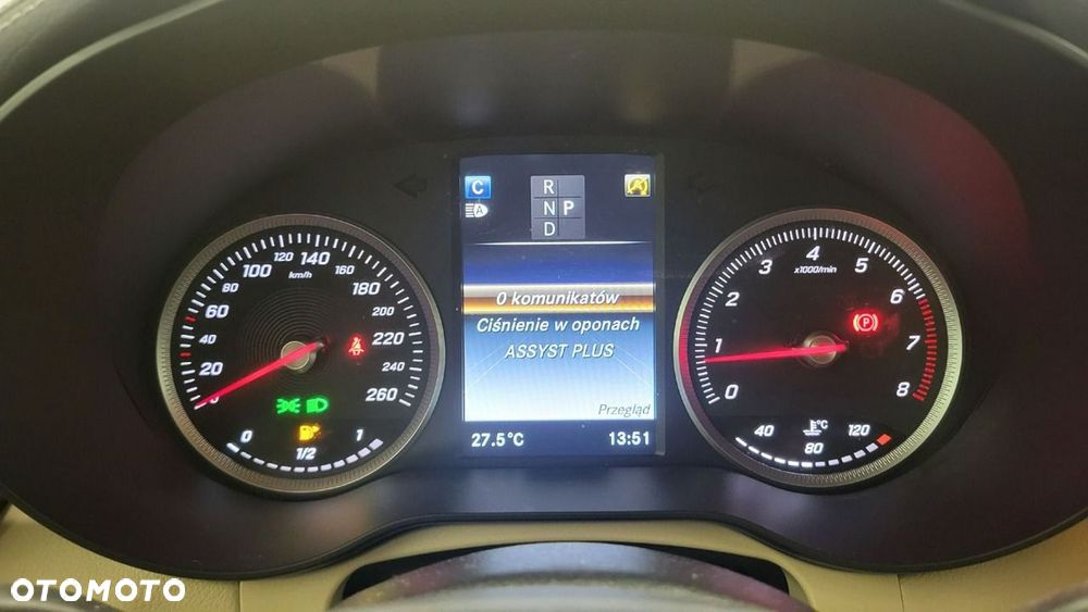 Mercedes-Benz GLC - 16