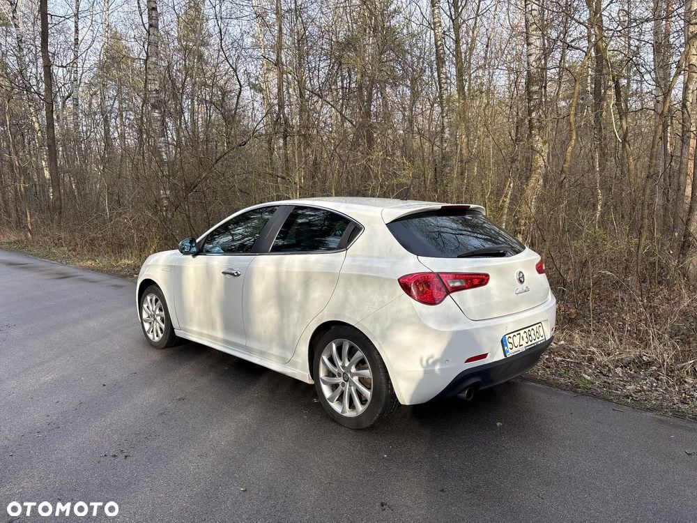 Alfa Romeo Giulietta 1.4 TB MultiAir Progression - 3