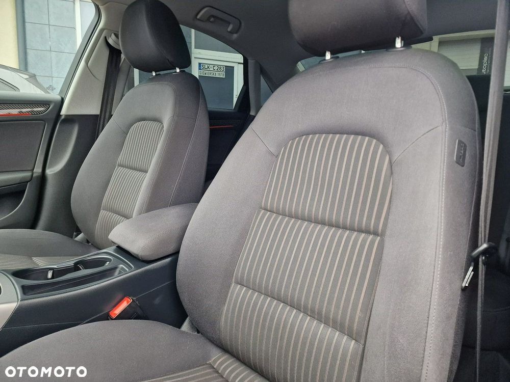 Audi A4 Limousine 1.8 TFSI Ambiente - 19