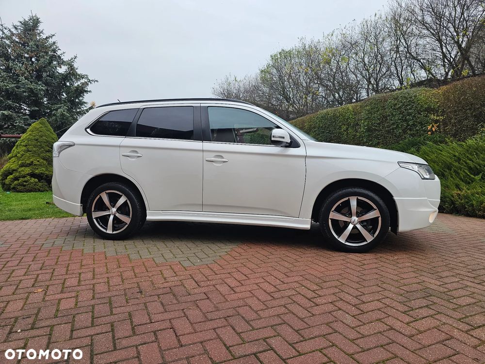 Mitsubishi Outlander 2.0 2WD Plus - 6