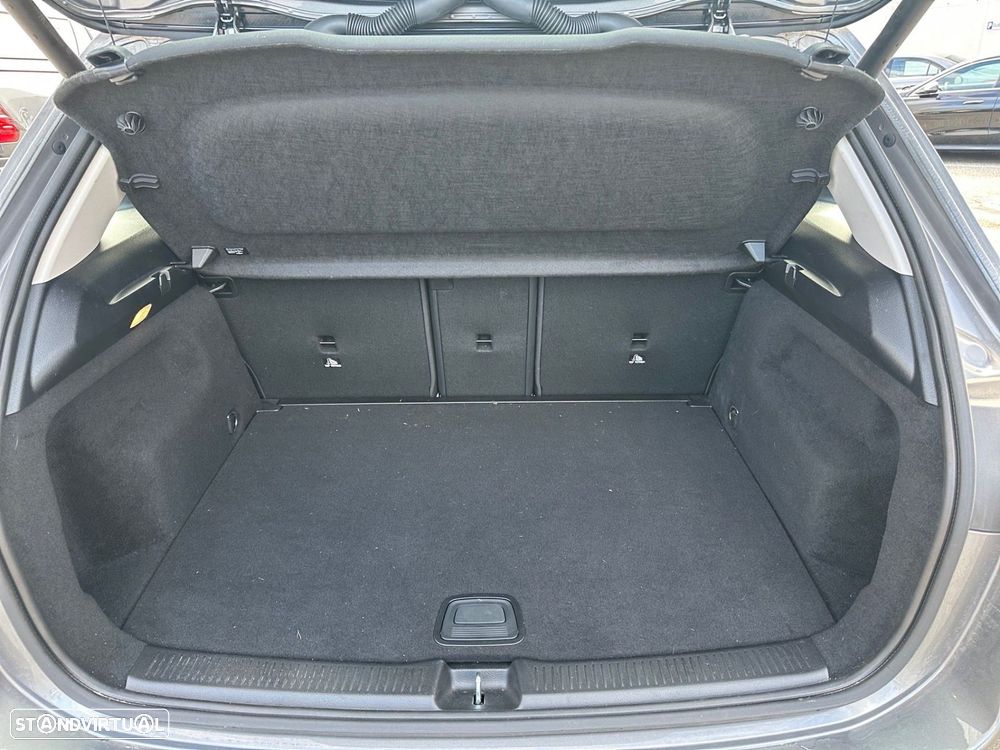 Mercedes-Benz B 180 d - 14