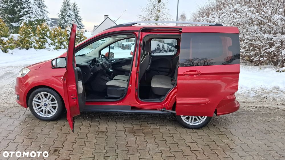 Ford Tourneo Courier 1.0 EcoBoost S&S Ambiente - 4