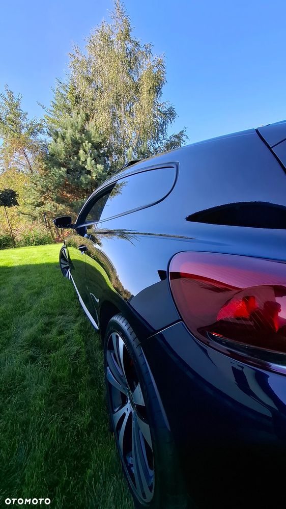 Volkswagen Scirocco 2.0 TDI - 9
