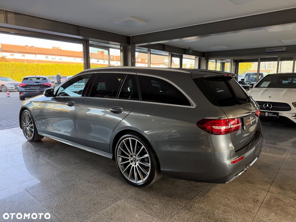 Mercedes-Benz Klasa E 220 d AMG - 12