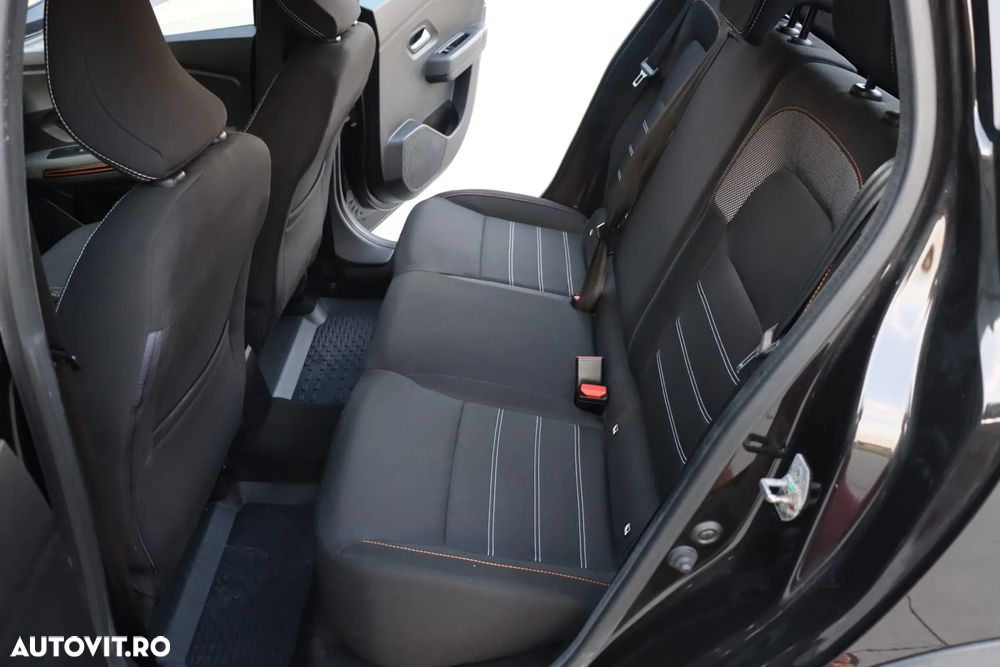 Dacia Sandero Stepway - 12