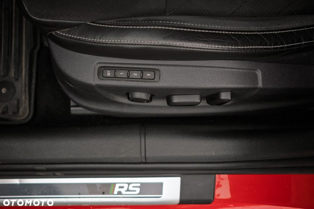 Skoda Octavia 2.0 TSI RS Challenge 245 DSG - 12