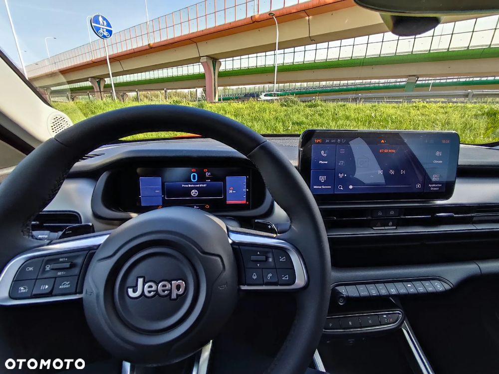 Jeep Avenger 54kWh Altitude - 13