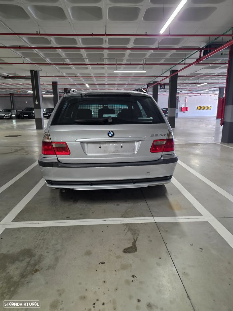 BMW 320 d Dynamic — fotografia 4