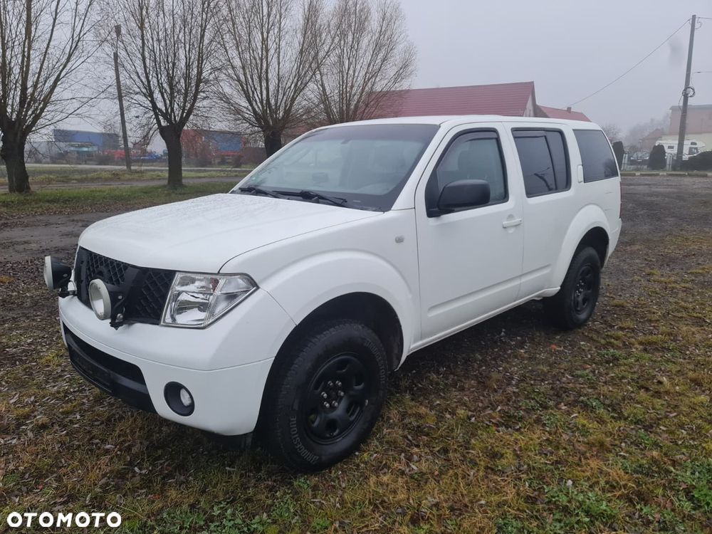 Nissan Pathfinder 2.5 DCi Comfort - 1