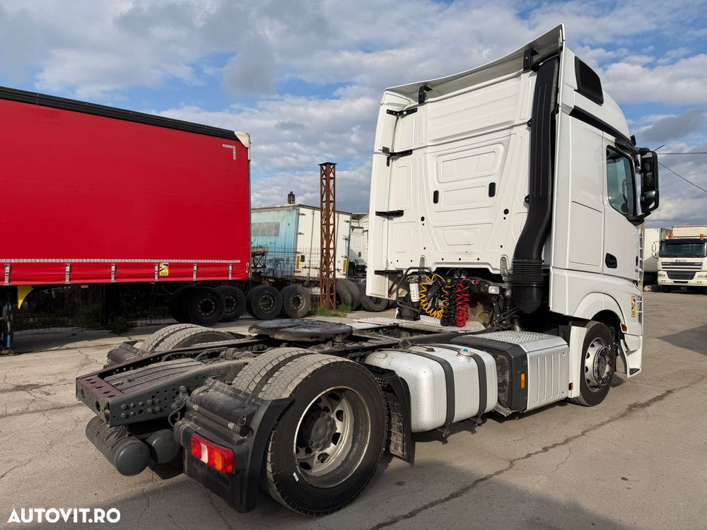 Mercedes-Benz Actros - 6
