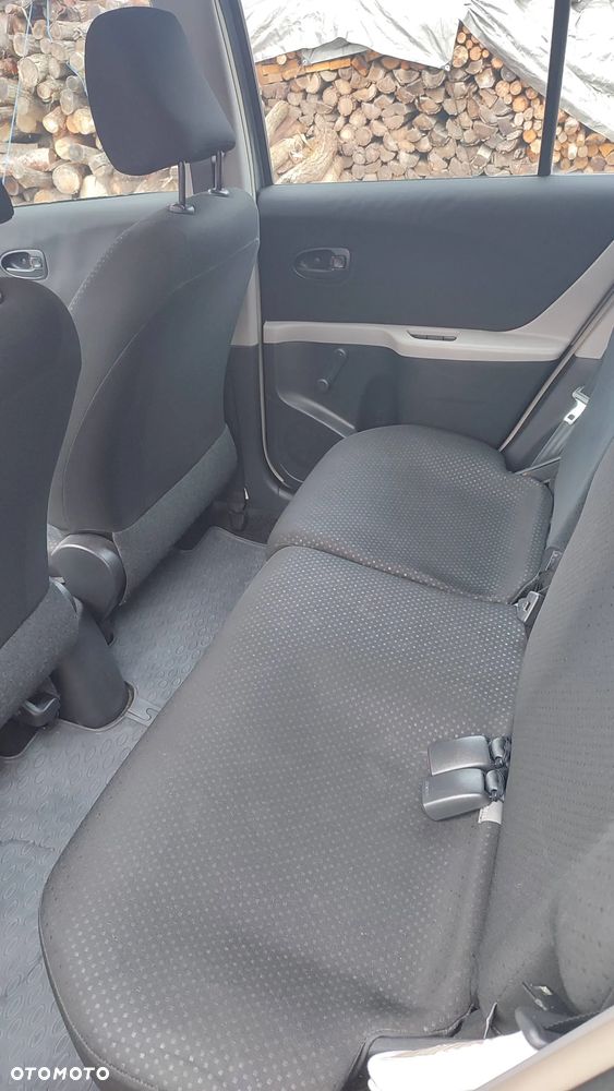 Toyota Yaris - 21