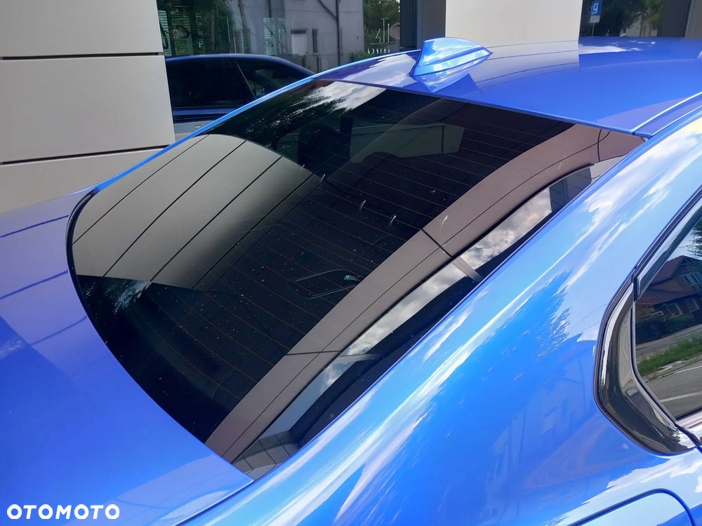 BMW Seria 3 318d M Sport Shadow - 38
