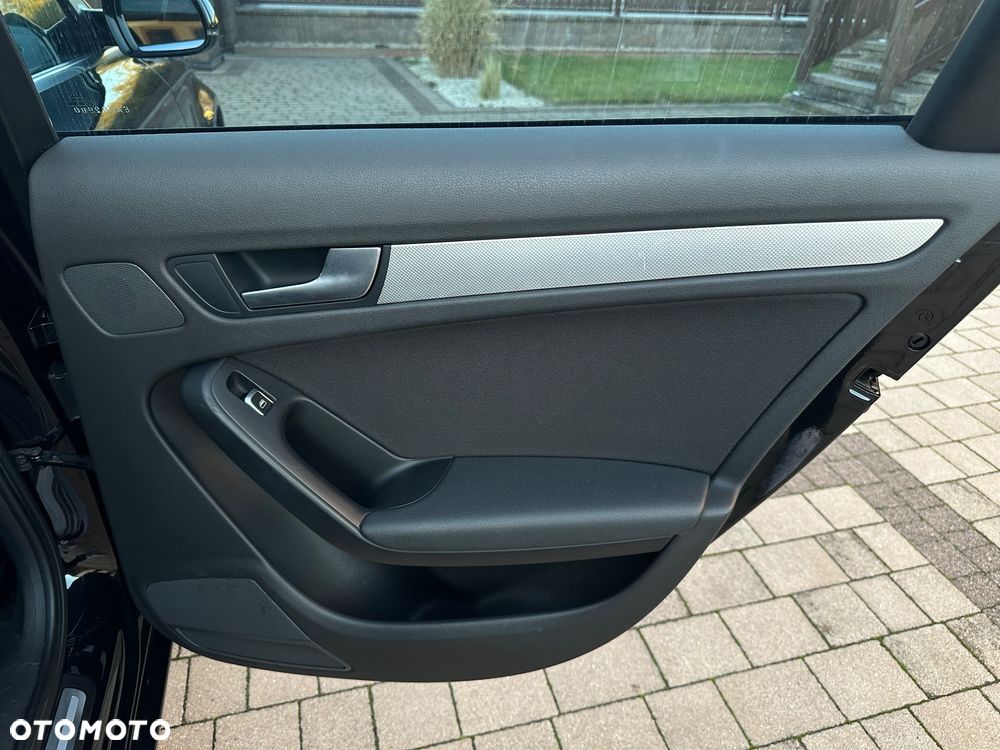 Audi A4 - 24