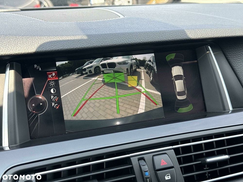 BMW Seria 5 520d xDrive M Sport sport - 24