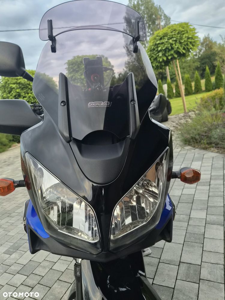 Suzuki V-STROM - 8