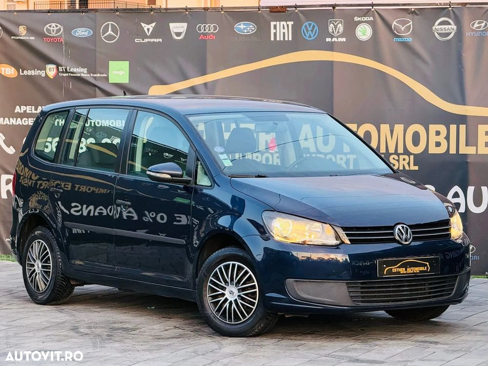 Volkswagen Touran - 1
