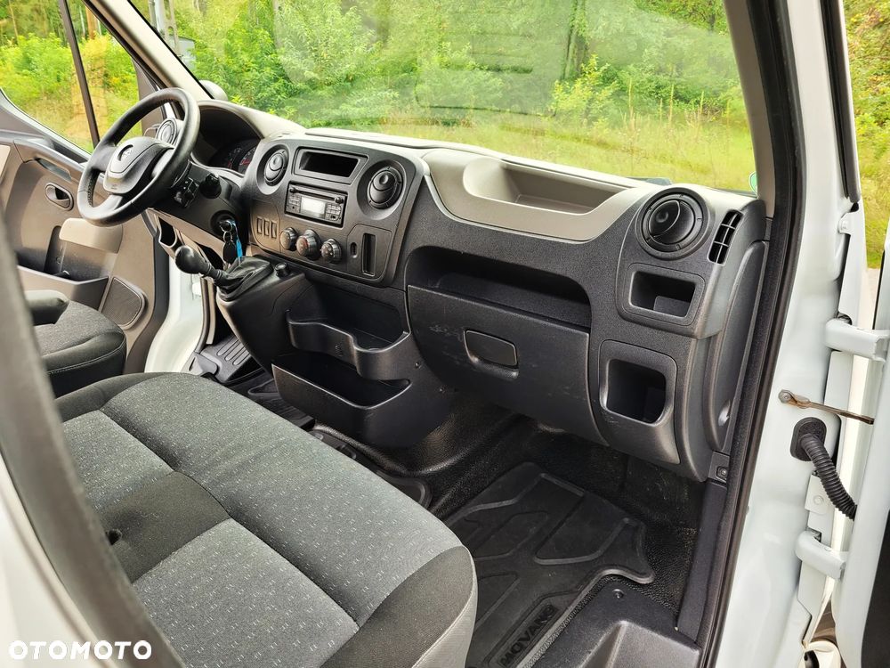 Renault Master - 32