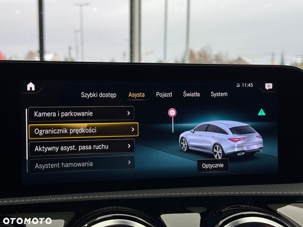 Mercedes-Benz CLA - 33