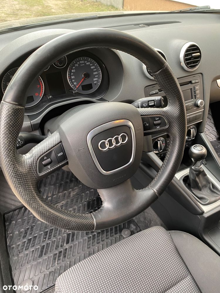 Audi A3 Sportback - 33