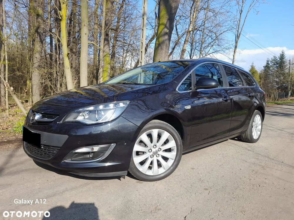 Opel Astra 1.4 Turbo Exklusiv - 1