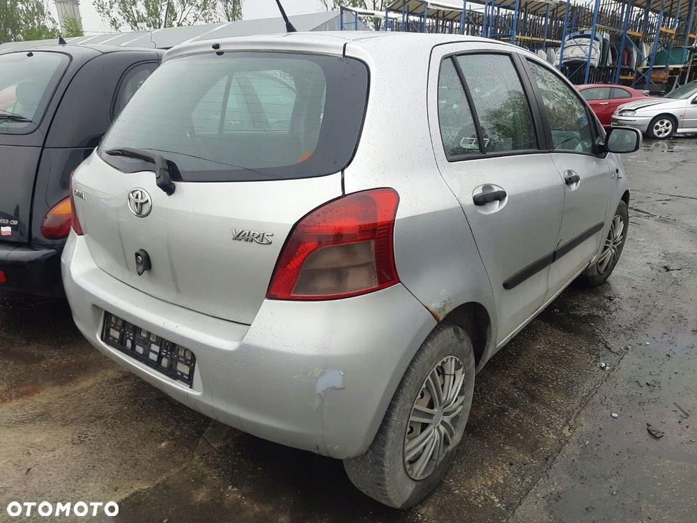 Toyota Yaris II 2005-2011 CZĘŚCI SREBRNA 1E7 1,4 D4D DIESEL - 7