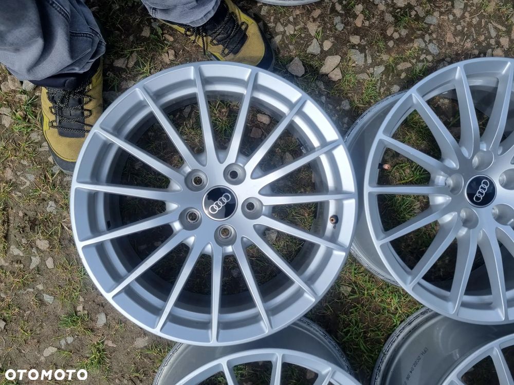 AUDI 8W0 A5,A4 ALLROAD ALU 7,5X17 ET29 5X112 bdb stan - 2