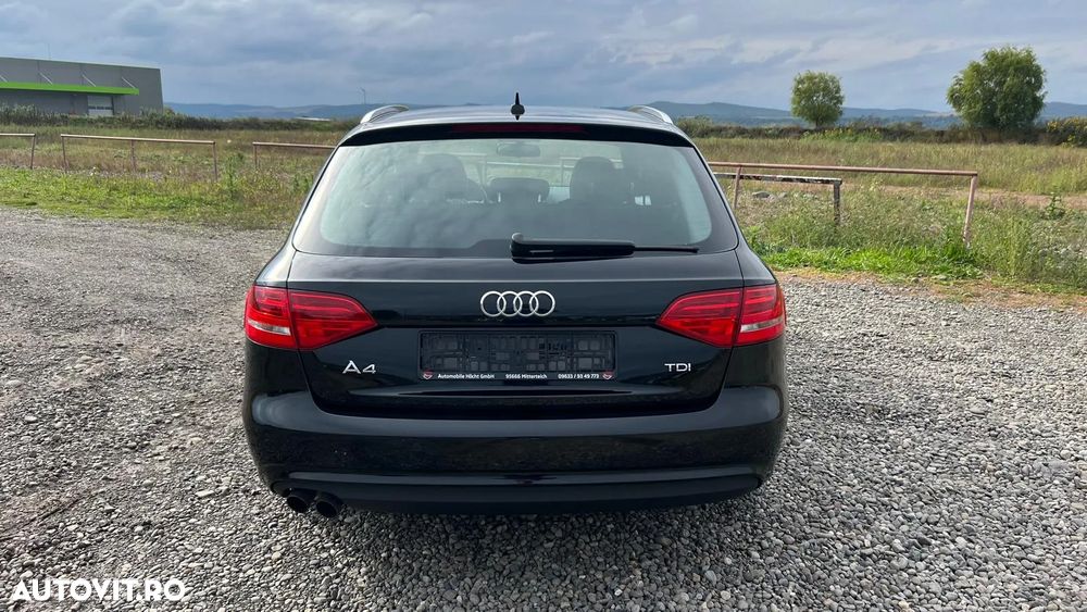 Audi A4 Avant 2.0 TDI DPF S line Sportpaket - 7