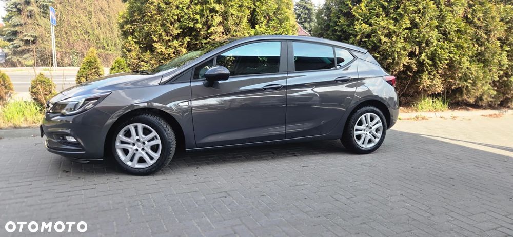 Opel Astra 1.6 D Start/Stop Dynamic - 6