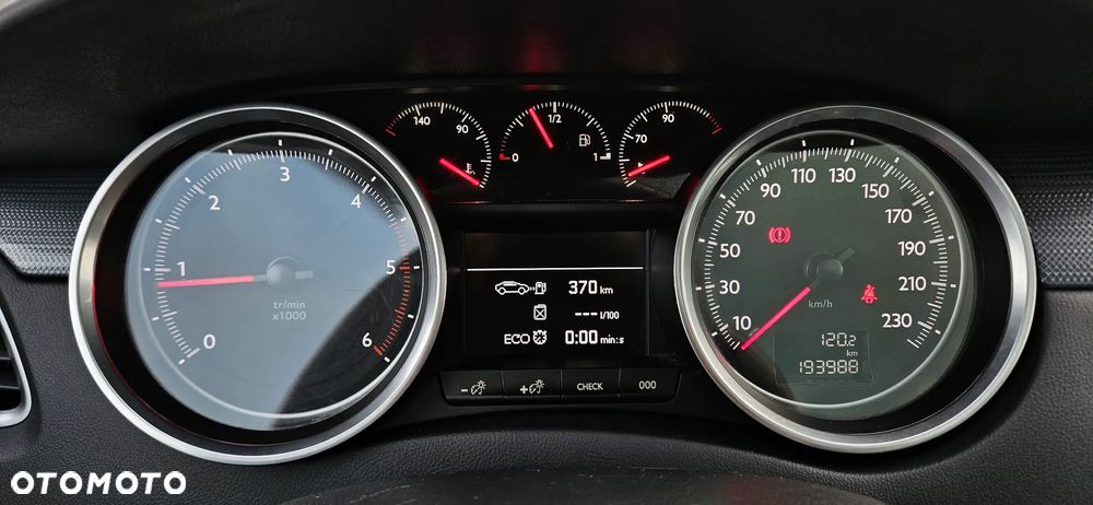 Peugeot 508 SW e-HDi 115 Stop&Start Access - 18