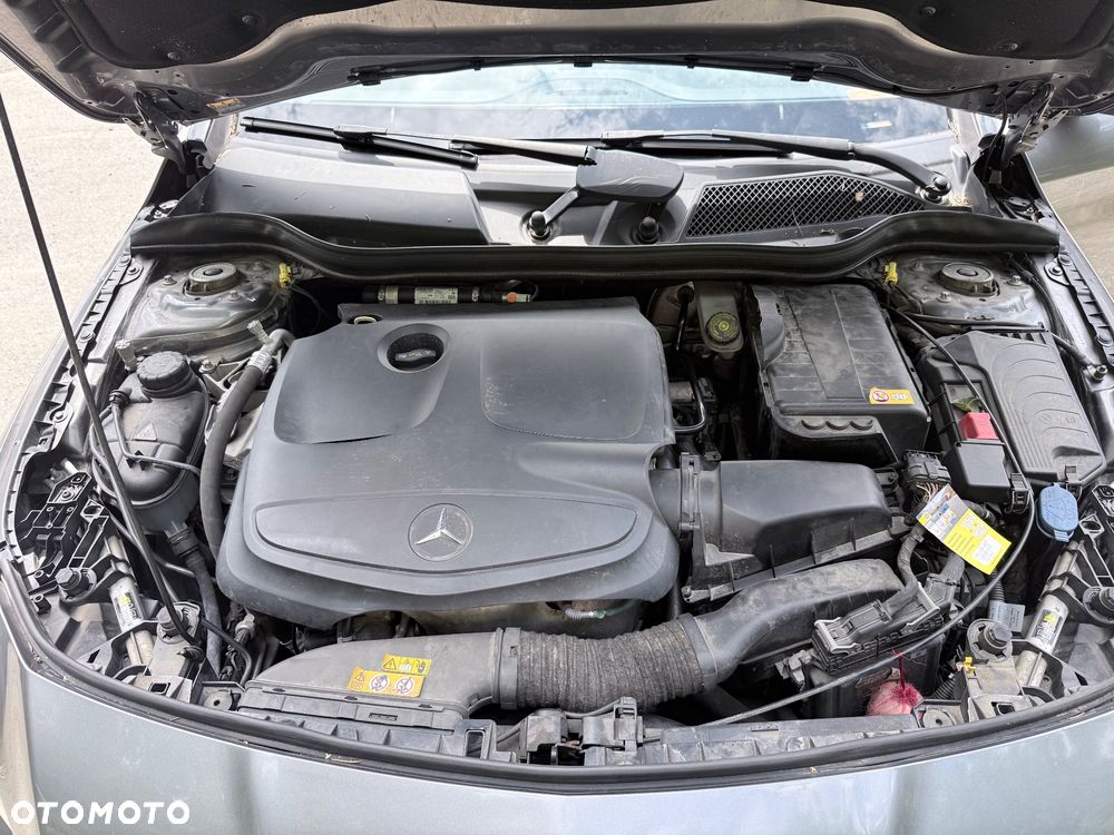 Mercedes-Benz CLA - 13